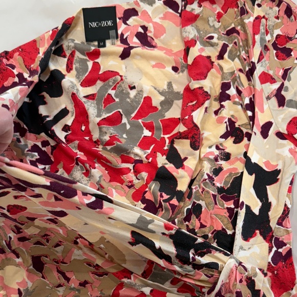 NIC+ZOE Red and Black Abstract Wrap Top—Medium - Picture 4 of 12